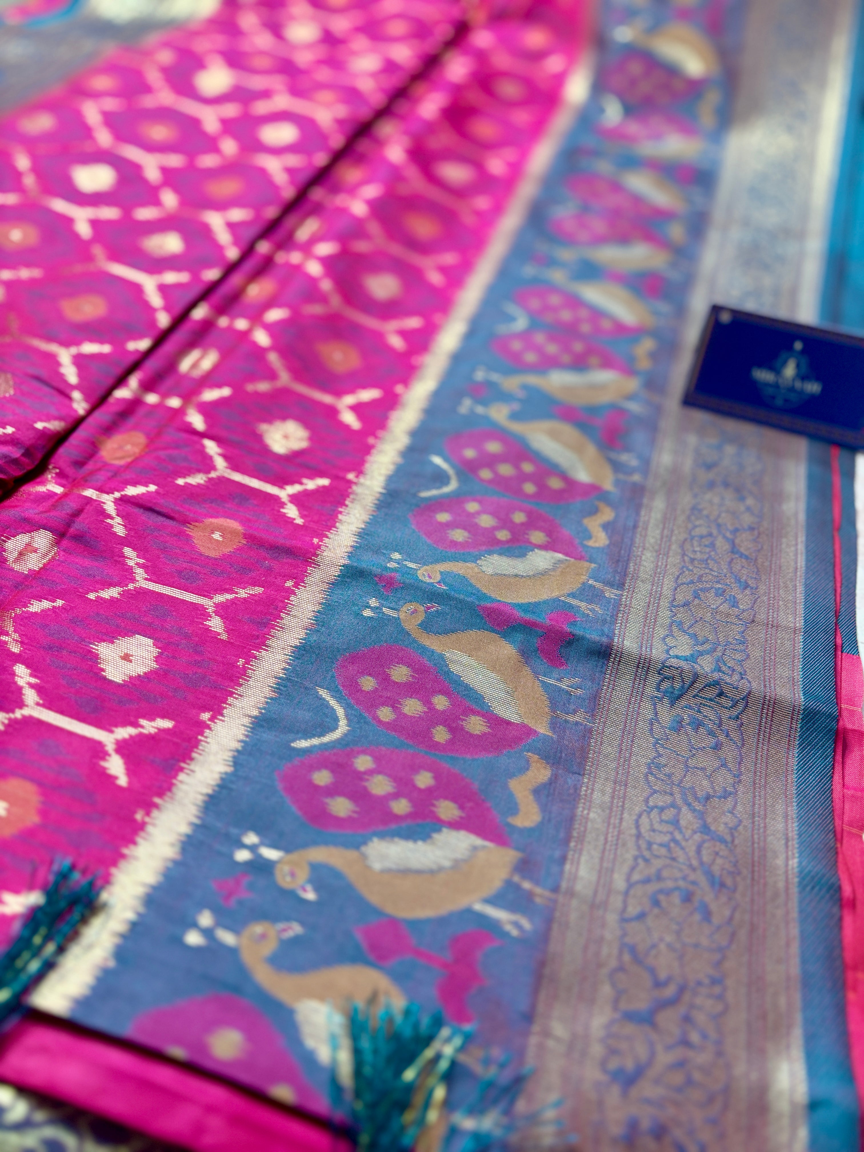 Pinky Grey Blossom Ikkat Patola Silk Saree