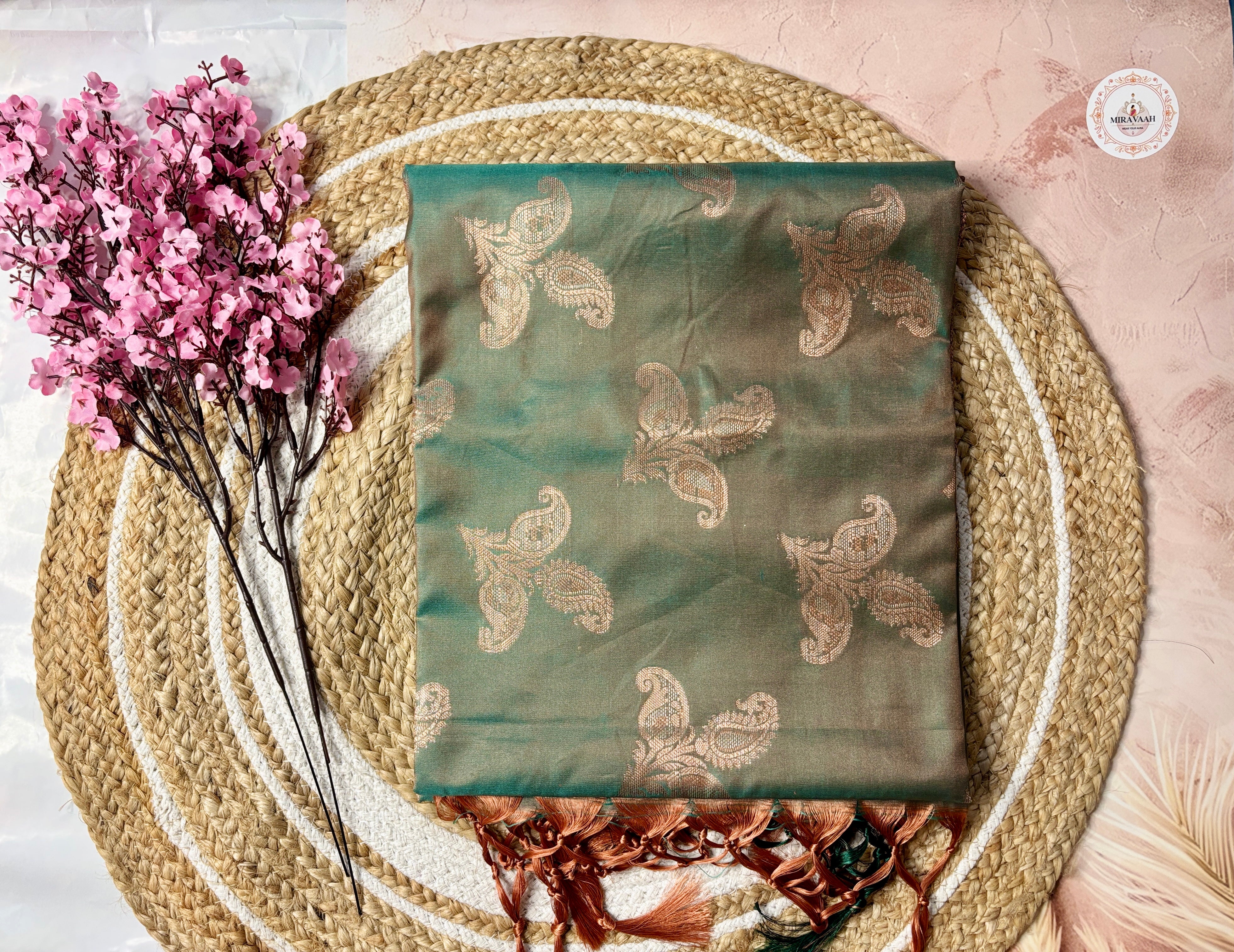 Harini Dual Tone Premium Katan Silk Saree