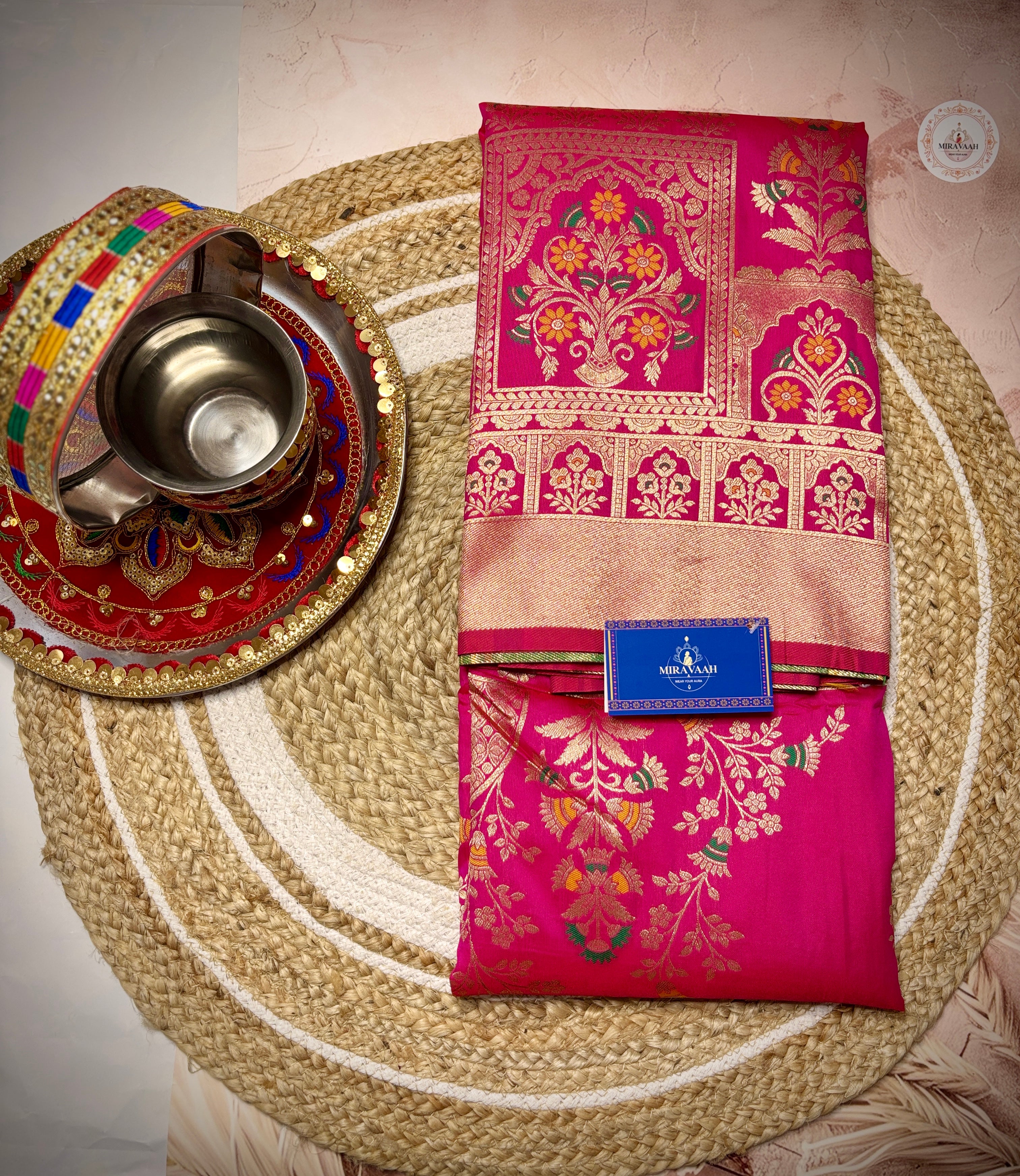 Gulabi Mahal Premium Katan Mashru Silk Saree