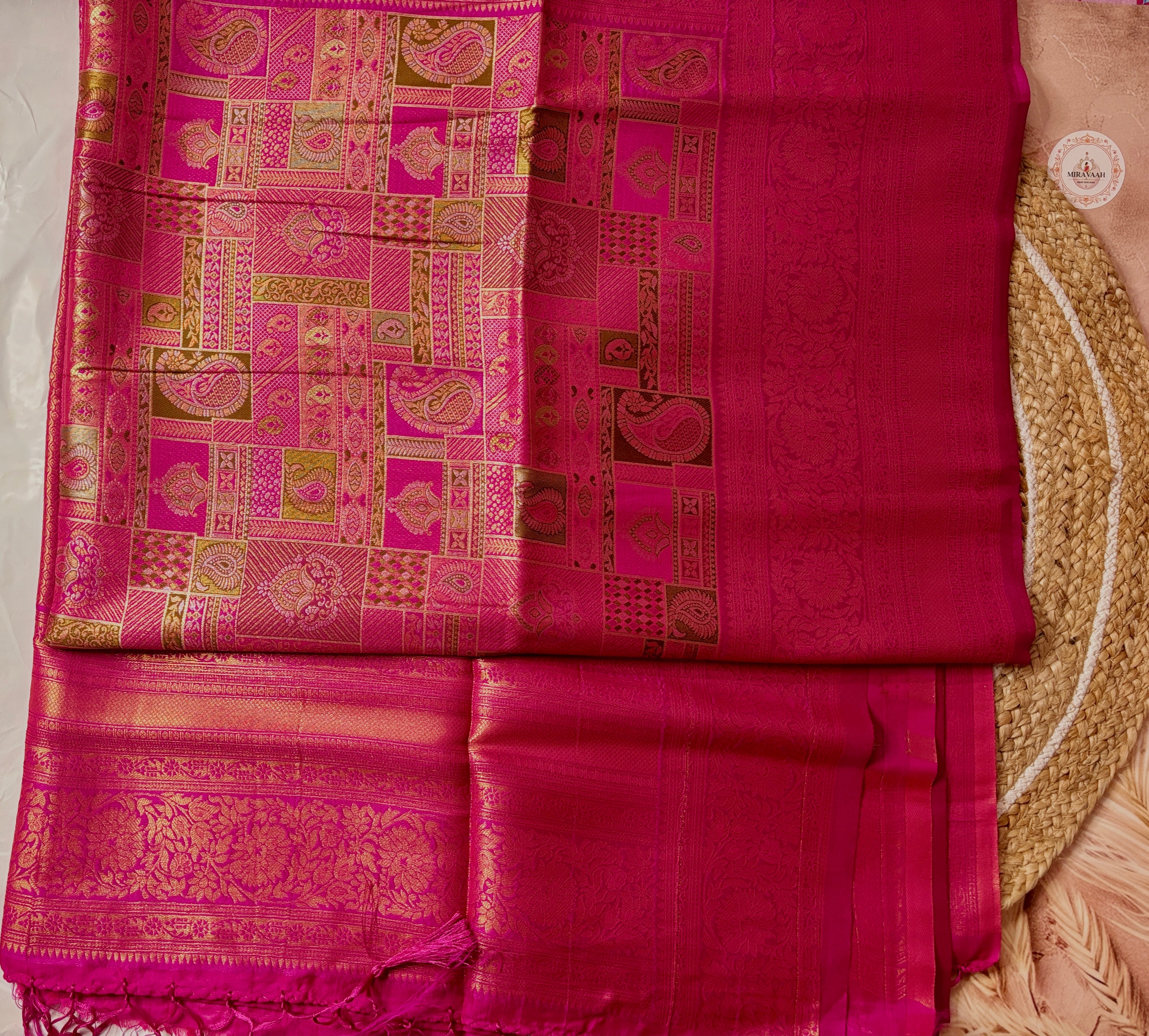 Gulnaar Magenta Premium Magenta Pashmina Zari Silk Saree