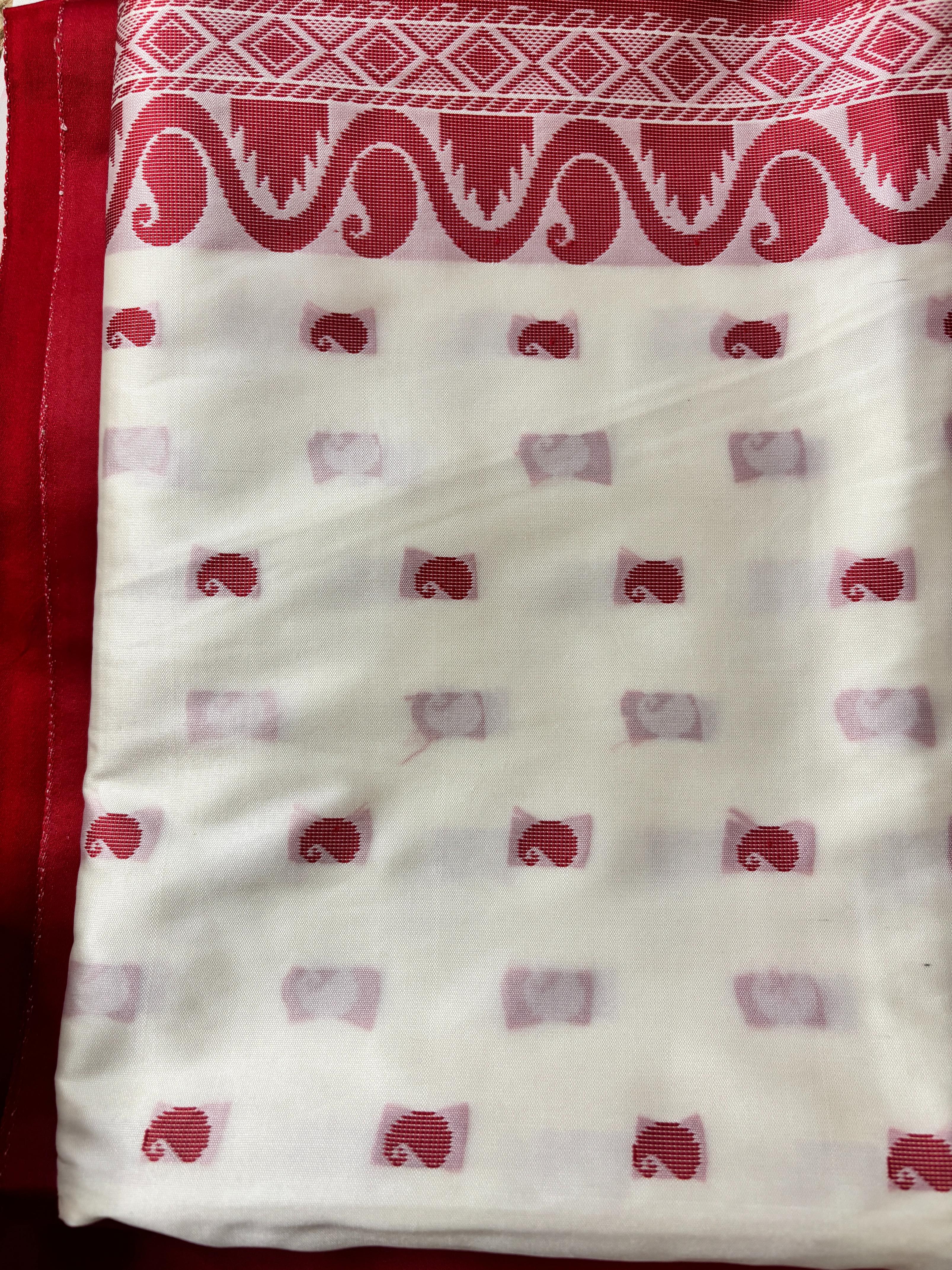 Garad Silk Saree Lotus Elegance