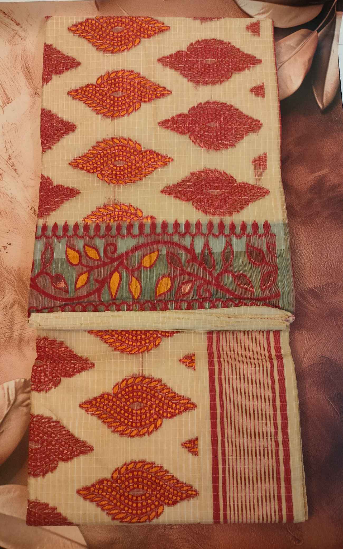 Ivory Cream Uttam Dhakai Jamdani Saree