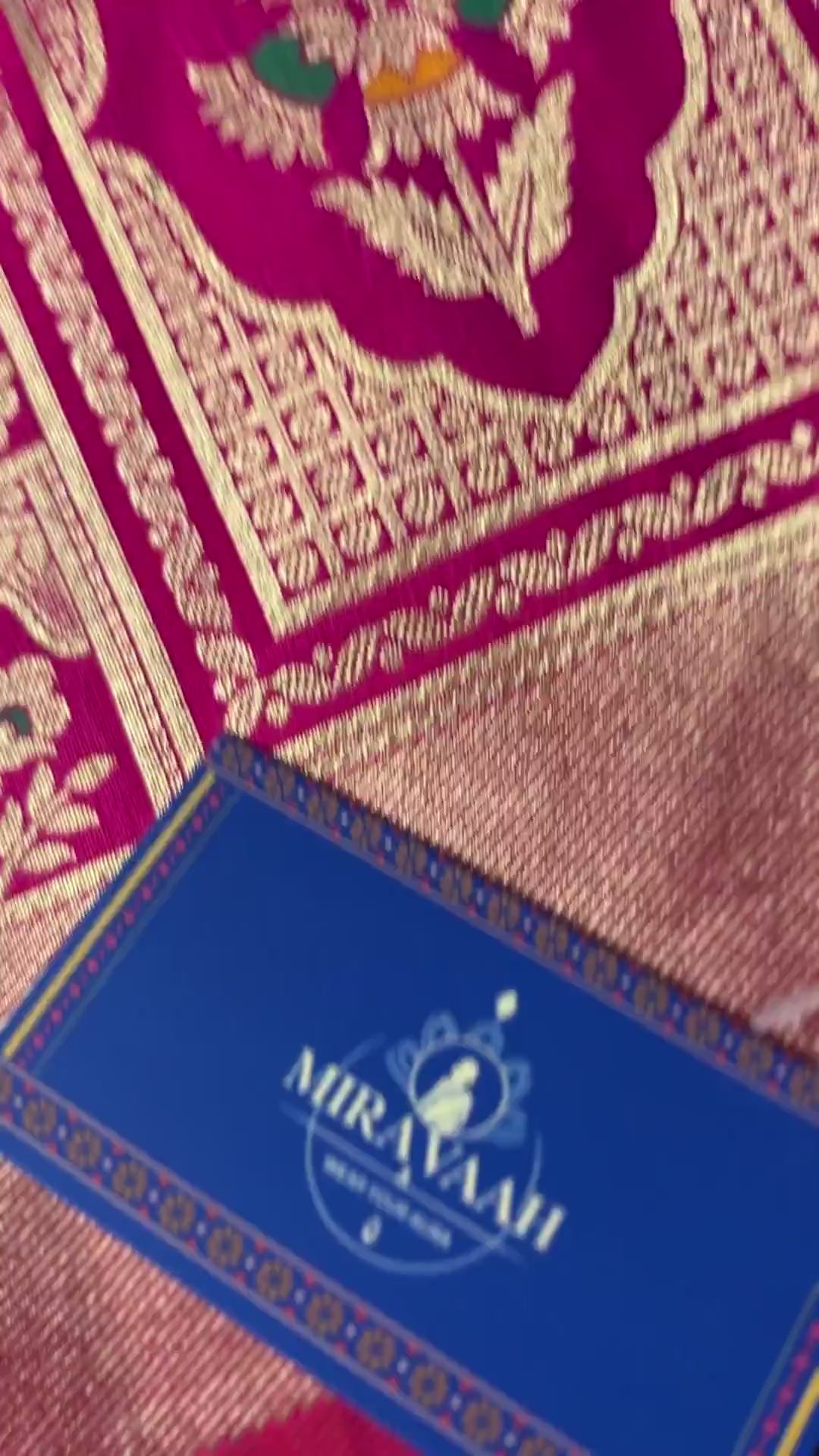 Gulabi Mahal Premium Katan Mashru Silk Saree