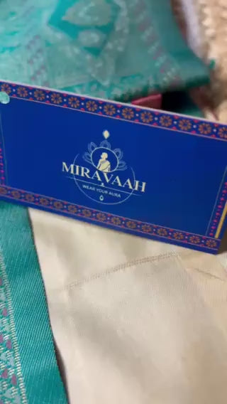 Emerald Glow Ikkat Patola Silk Saree