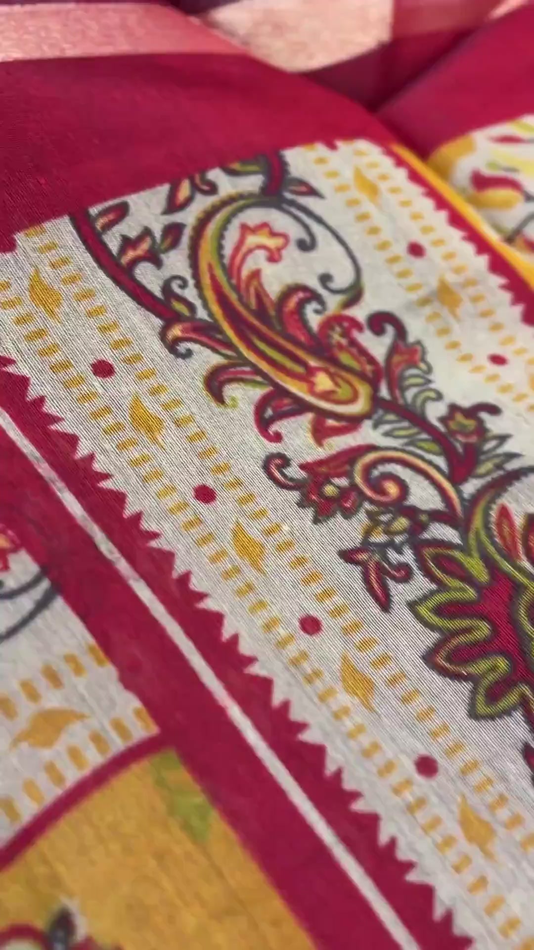 Sunheri Premium Blended Malchanderi Saree